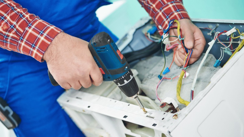 Dikili Fondital Fondital çamaşır makinesi kart tamiri – Su almama arızası orijinal parça ile giderildi. - Teknik servis örneği